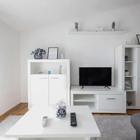 Infinity In - Nord-dalmatien فوديس