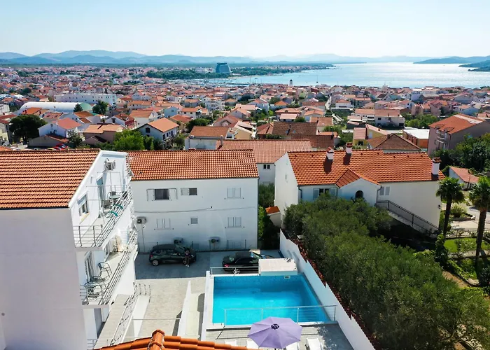 Gasthuis Infinity In - Nord-dalmatien 4*