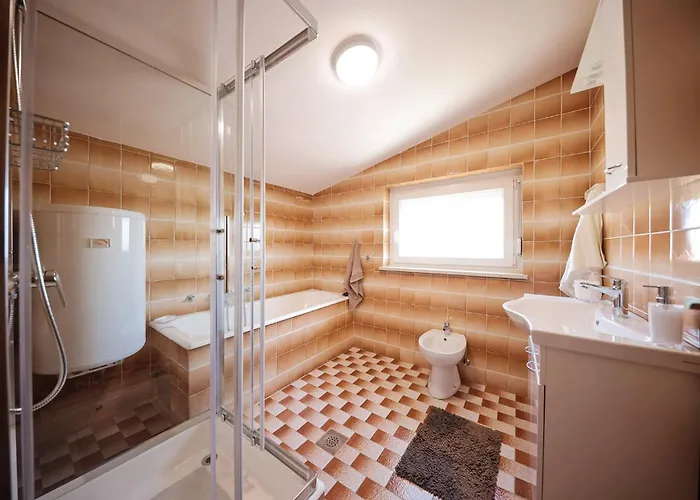 Infinity In - Nord-dalmatien Gasthuis 4*