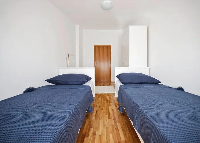 Gasthuis Infinity In - Nord-dalmatien 4*